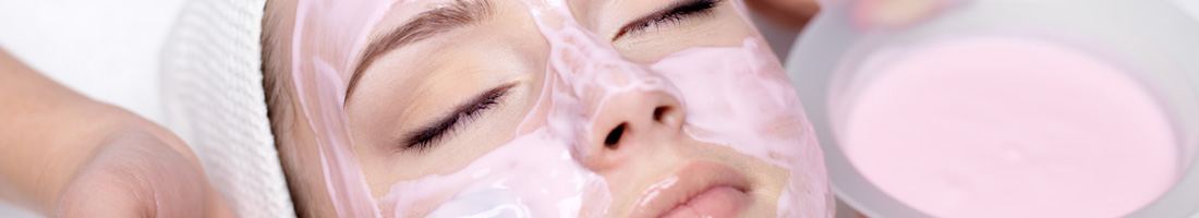 Kosmetische Gesichtsbehandlung im Spa & Wellnesscenter Zweibrücken